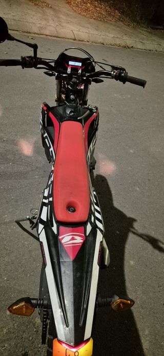 Beta Supermotard R 50cc