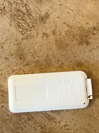 Calefactor Baño Pared 2000W con Mando