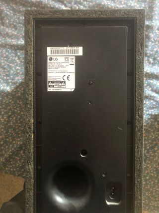 Barra de Sonido LG Bluetooth con Mando