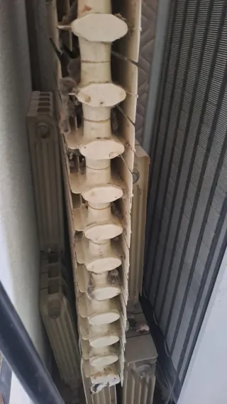 7 radiadores de metal