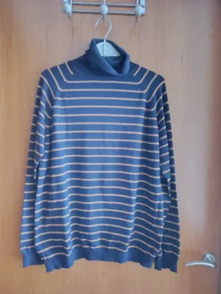 Jersey cuello alto rayas azul y beige