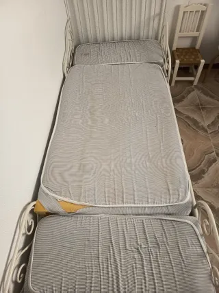 Cama extensible blanca Ikea *BUEN PRECIO*