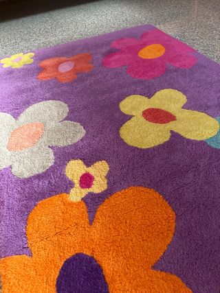 Alfombra Zara Home Flores Morada Lana