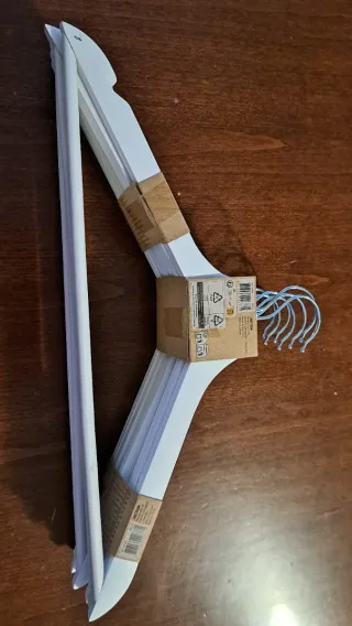 7 grucce appendiabiti bianche