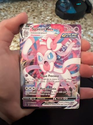 Carta Pokémon Sylveon VMAX
