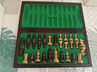 Tablero de ajedrez de madera 70x35cm