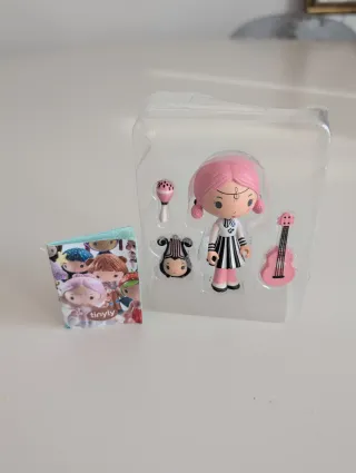 Muñeca Tinyly Sidonie & Zick