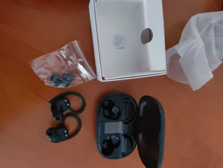 Auriculares Inalámbricos Q22 Negros