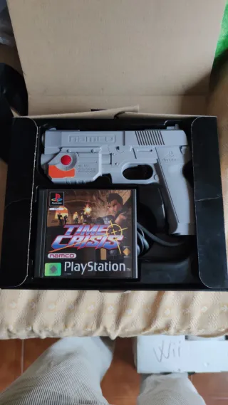 Time Crisis 1 + GunCon 45 PlayStation 1 Completo