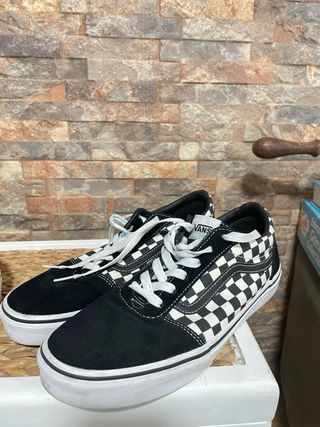 Zapatillas Vans Checkerboard Negras y Blancas