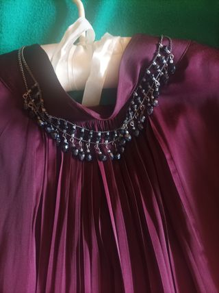 Collar vintage plateado con cuentas