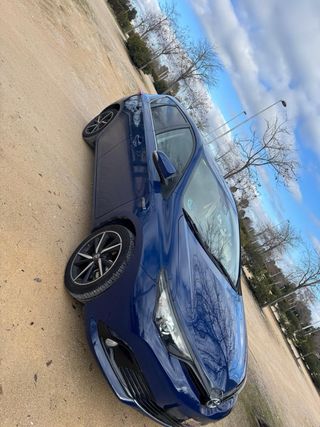 Toyota Auris 1.8  140H hybrid feel automatico