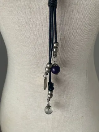 Collar de cuero estilo Uno de 50 vintage