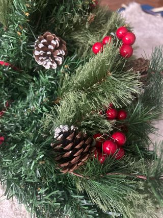 Árbol de Navidad con adornos
