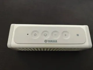 Altavoz Portátil Yamaha Gris/Blanco