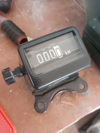 Cuenta kilómetros moto cross