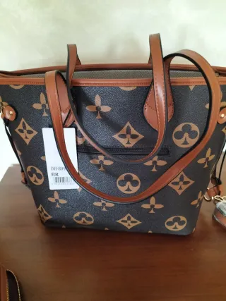 Bolso y cartera sin estrenar