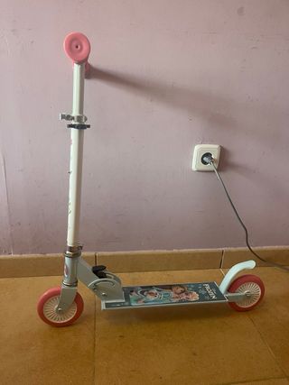 Patinete Frozen niña sin estrenar