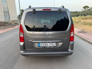 Peugeot Partner con Techo Panoramico