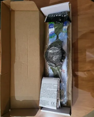 Reloj Deportivo Negro y Verde