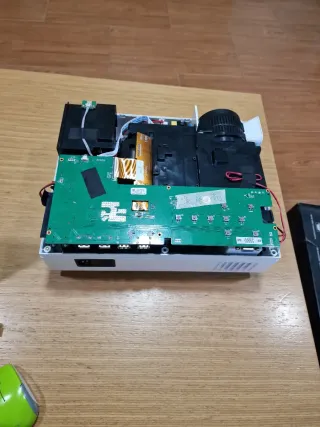 Proyector para piezas