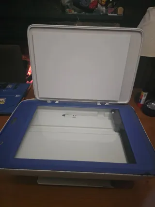 Stampante HP Deskjet 2630 con scanner