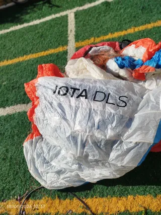 Parapente Advance iota DLS