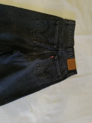 Pantalón Levis Negro Talla 26