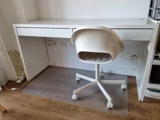 Escritorio MICKE Ikea Blanco con 2 cajones