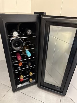 Vinoteca / Nevera 12 Botellas