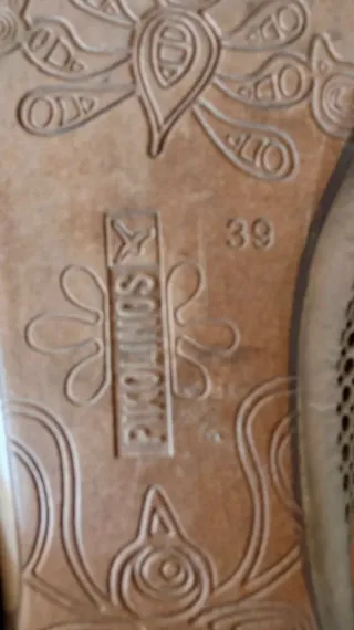 Manoletinas Pikolinos Beige y Blancas