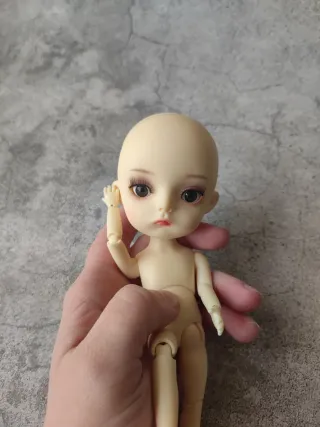 Muñeca BJD desnuda + vestido