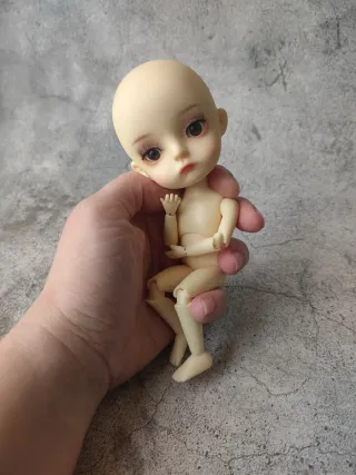 Muñeca BJD desnuda + vestido