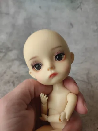 Muñeca BJD desnuda + vestido
