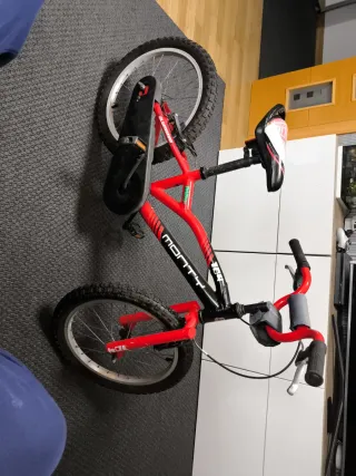 Bicicleta Monty 20'' Roja