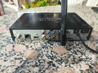 Decodificador Satélite IRIS  9900HD02