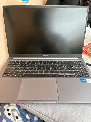 Samsung Galaxy Book 4 Ordenador Portátil