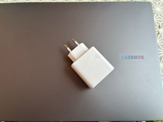 Samsung Galaxy Book 4 Ordenador Portátil