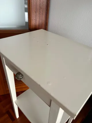 Mesita de noche Ikea Hemnes madera