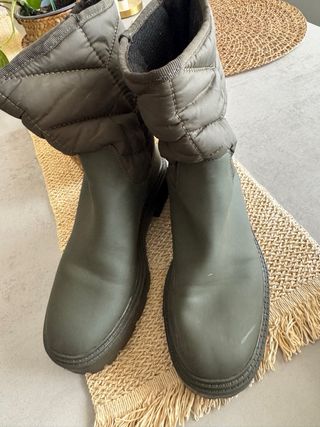 Botas Zara verdes acolchadas