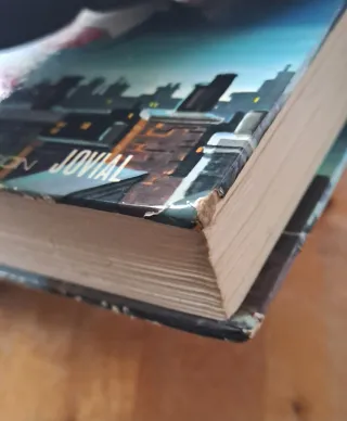 Libro antiguo Walt Disney 1968