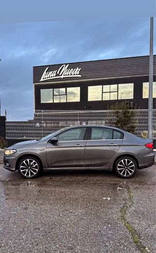 FIAT Tipo sedan 100mil kms