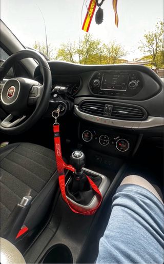 FIAT Tipo sedan 100mil kms