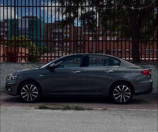 FIAT Tipo sedan 100mil kms