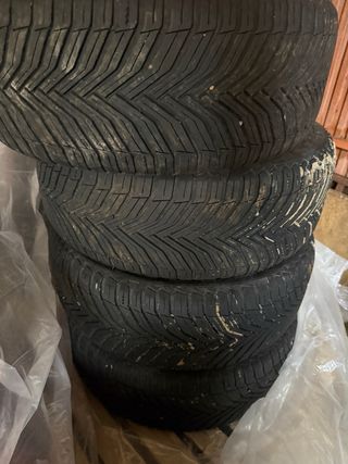 4 Michelin CrossClimate 2 Neumático 4 Estaciones