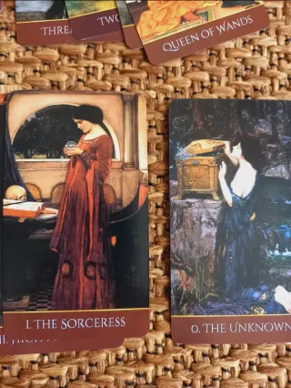 Baraja Tarot Prerrafaelita