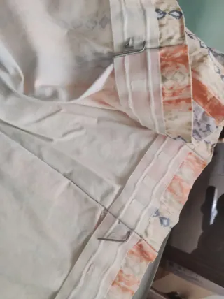 2 Cortinas de tela beige y naranja