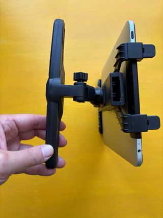 supporto auto per tablet