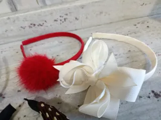 Lote Diademas y Cintas Pelo Mayoral Desigual