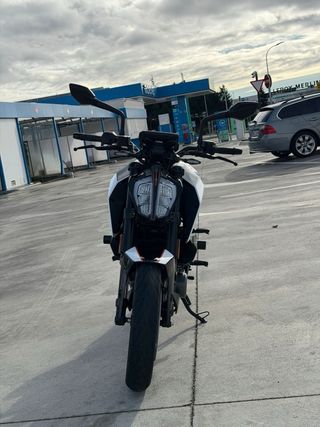 KTM Duke 390 2022 - 14019 km